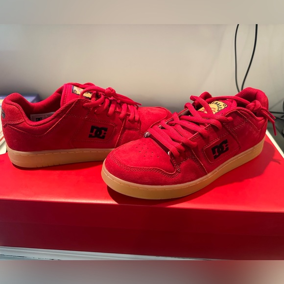 dc red shoes